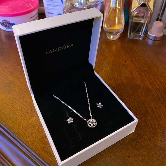 pandora jewelry set - Picture 2 of 2